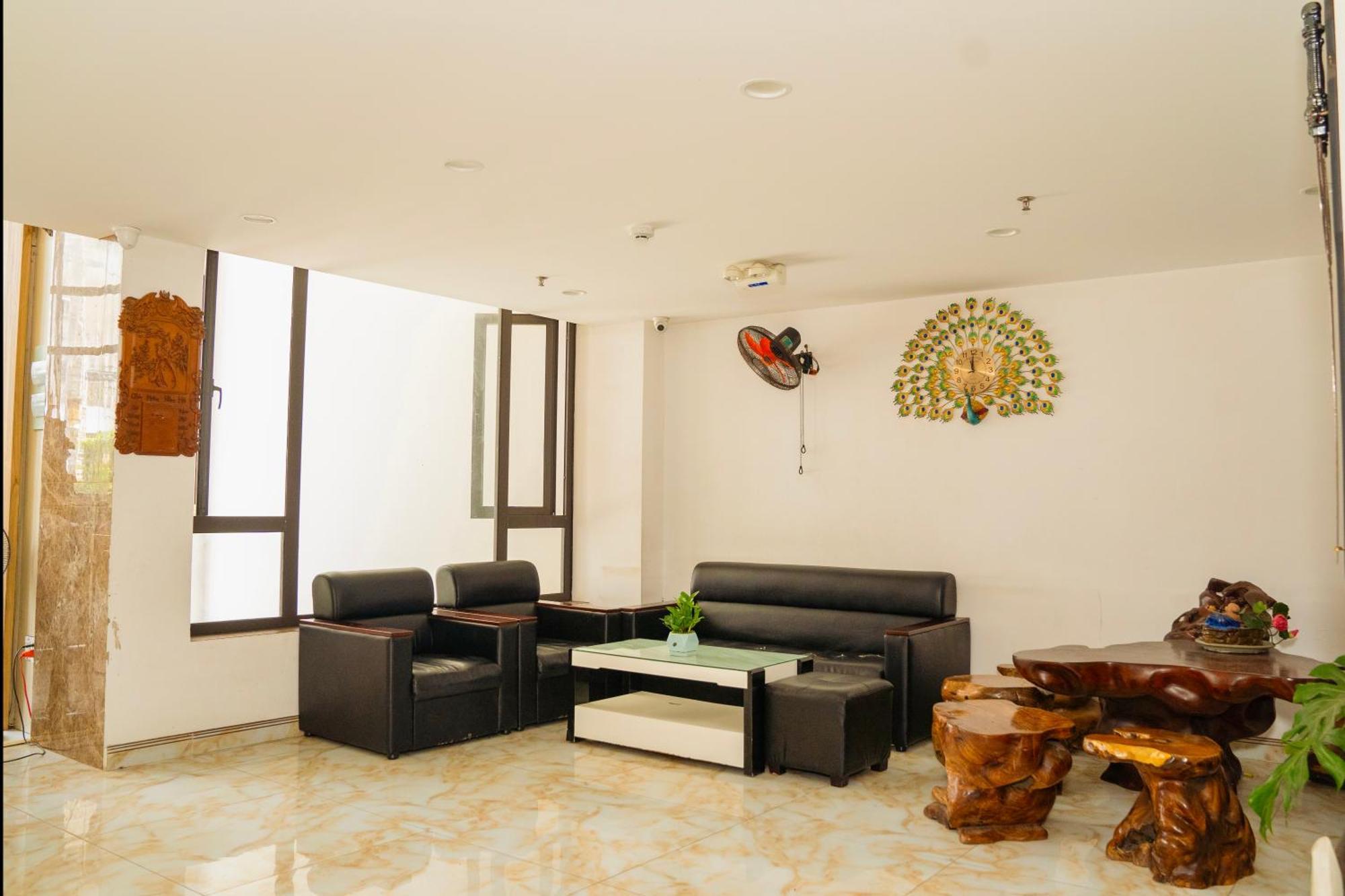 Hotel Khach San Trung Hieu Vũng Tàu Exterior foto